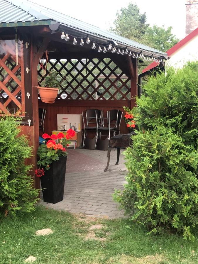 Domki Nad Morzem U Sevilli Darlowo Darlowko Exterior foto